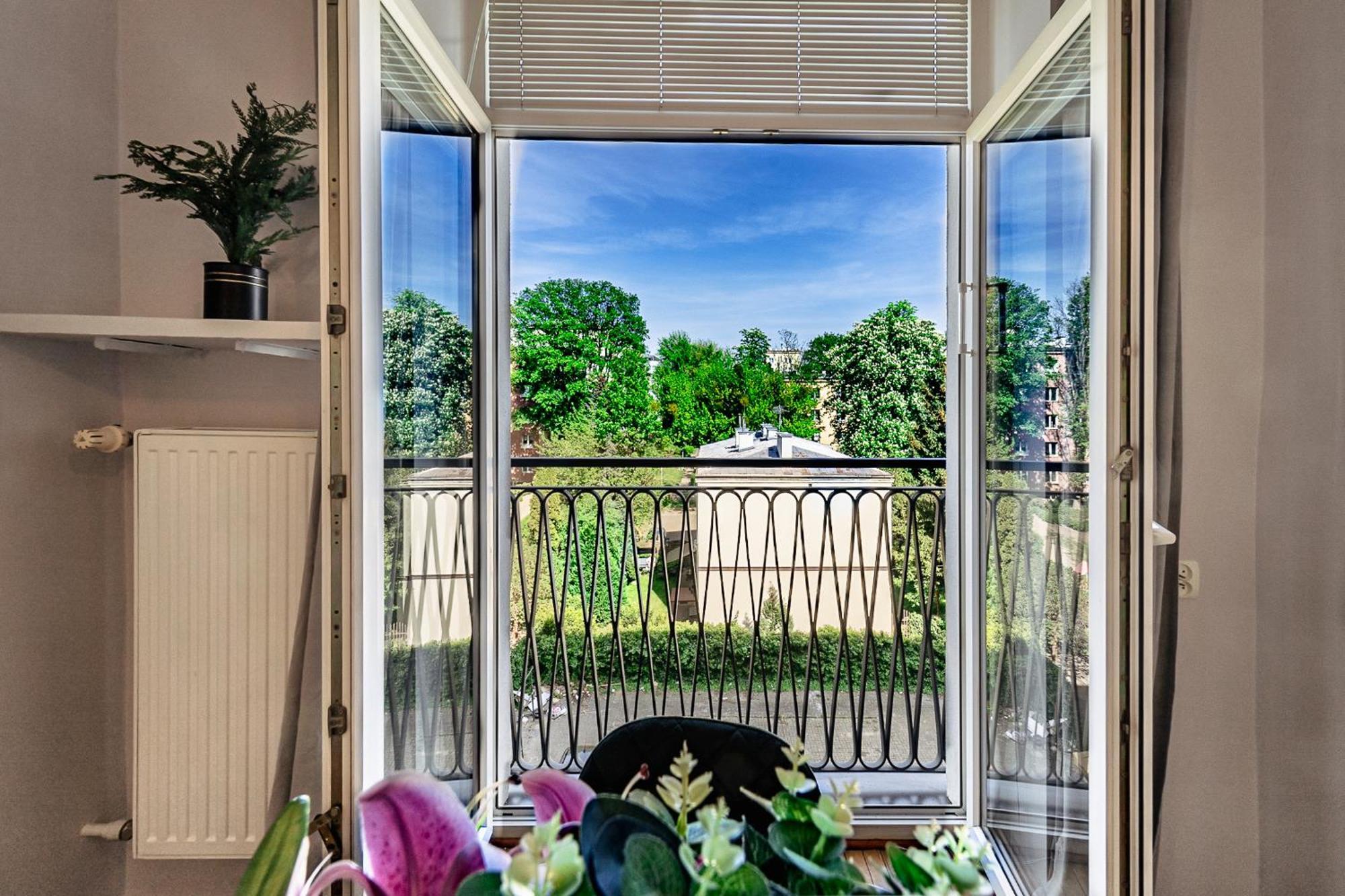 Warsaw Inside Wola & Business Apartment Ngoại thất bức ảnh